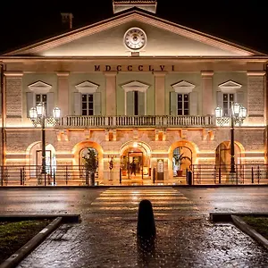  Hotel Pavillon &